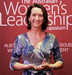 WLA - LAYNE BEACHLEY